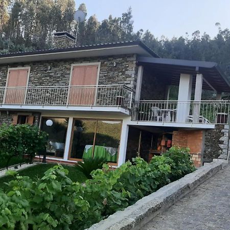 Estudio De Amor Castelo de Paiva Luaran gambar